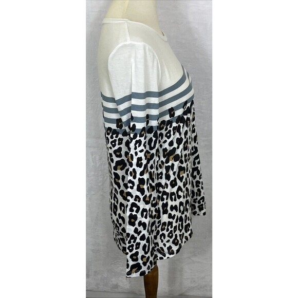 LOFT Factory Long Sleeve T-Shirt Animal Print Size Medium NWT - Picture 5 of 7